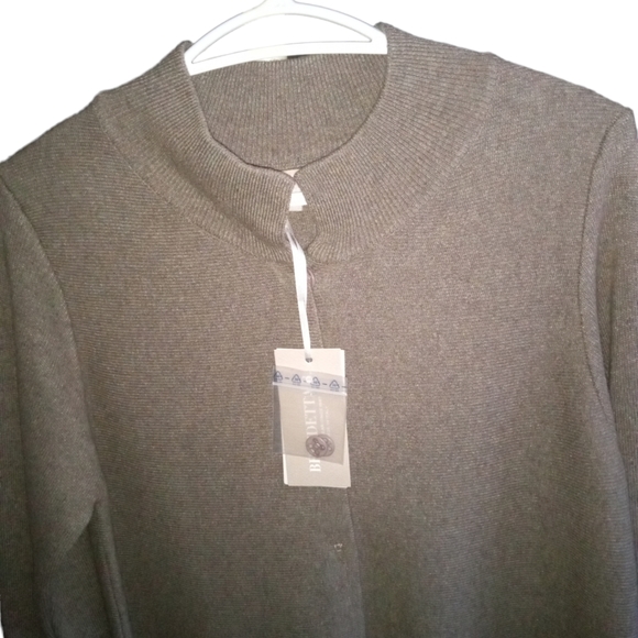 NWT Bendetta B. Wool Cashmere Blend Tunic Sweater size Medium - Picture 3 of 16